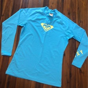 🎀4/$20 Roxy Rashguard